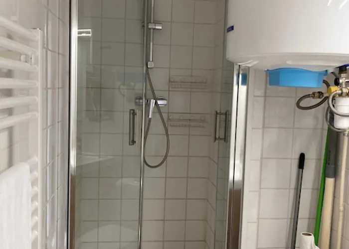 Quiet With Balcony Near The Sea Appartement Ouistreham